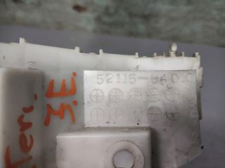 bontott DAIHATSU TERIOS Első Lökhárító Tartó Felső