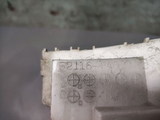 bontott DAIHATSU TERIOS Első Lökhárító Tartó Felső