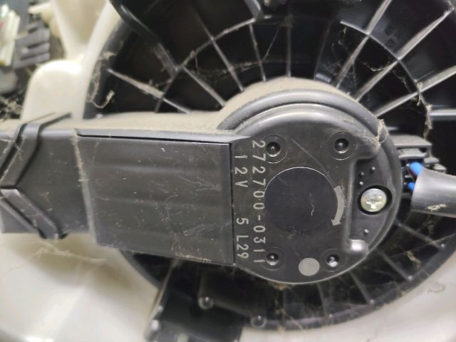 bontott DAIHATSU TERIOS Fűtés Box