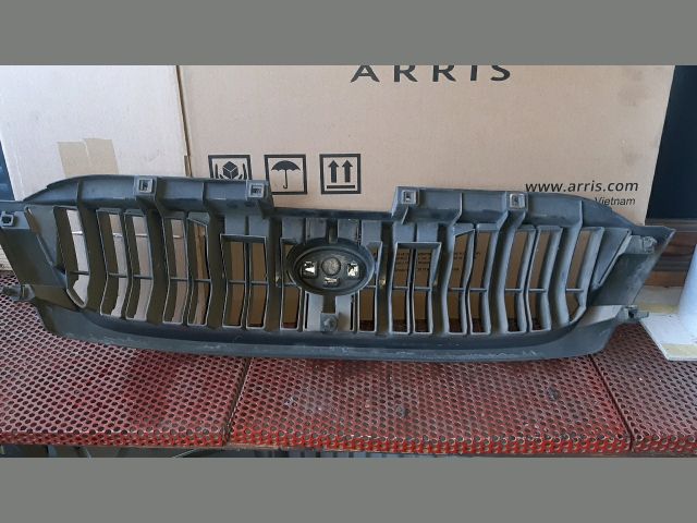 bontott DAIHATSU TERIOS Hűtőrács