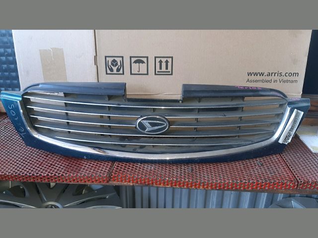 bontott DAIHATSU TERIOS Hűtőrács