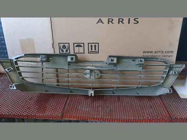 bontott DAIHATSU TERIOS Hűtőrács