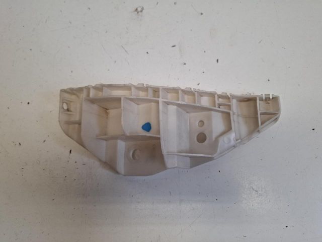 bontott DAIHATSU TERIOS Jobb első Oldal Lökhárító Tartó (Műanyag)