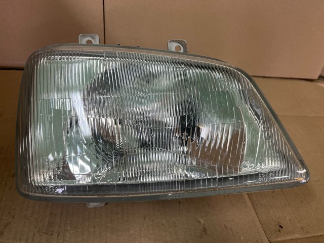 bontott DAIHATSU TERIOS Jobb Fényszóró