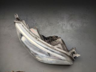 bontott DAIHATSU TERIOS Jobb Fényszóró