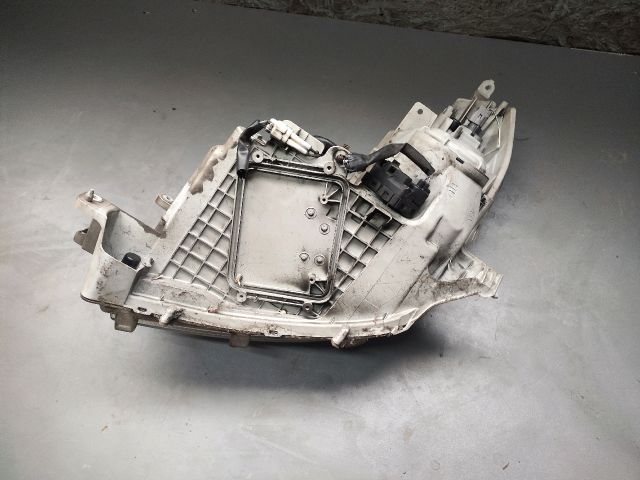 bontott DAIHATSU TERIOS Jobb Fényszóró