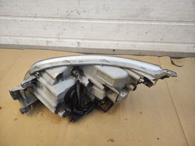 bontott DAIHATSU TERIOS Jobb Fényszóró