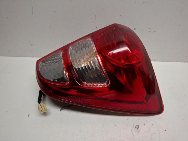 bontott DAIHATSU TERIOS Jobb Hátsó Lámpa