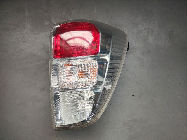 bontott DAIHATSU TERIOS Jobb Hátsó Lámpa