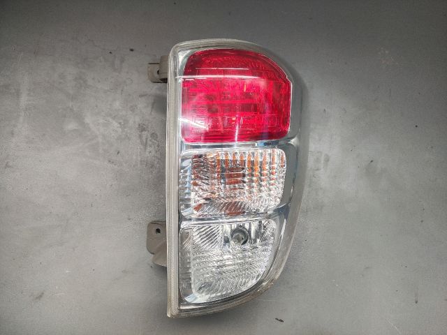 bontott DAIHATSU TERIOS Jobb Hátsó Lámpa