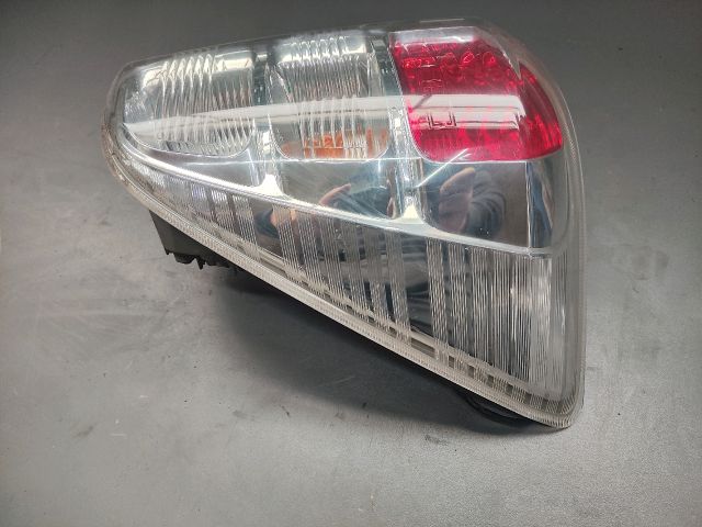 bontott DAIHATSU TERIOS Jobb Hátsó Lámpa
