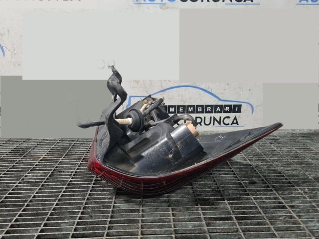 bontott DAIHATSU TERIOS Jobb Hátsó Lámpa