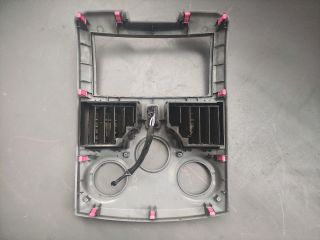 bontott DAIHATSU TERIOS Középső Szellőző