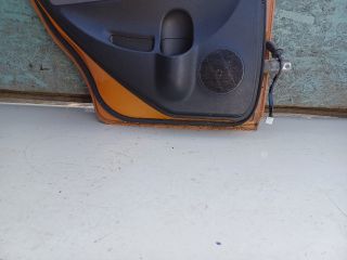 bontott DAIHATSU TREVIS Bal hátsó Ajtó (Részeivel)