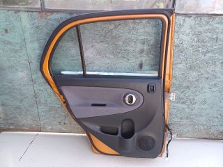 bontott DAIHATSU TREVIS Bal hátsó Ajtó (Részeivel)