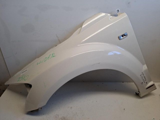 bontott DODGE CALIBER Bal első Sárvédő