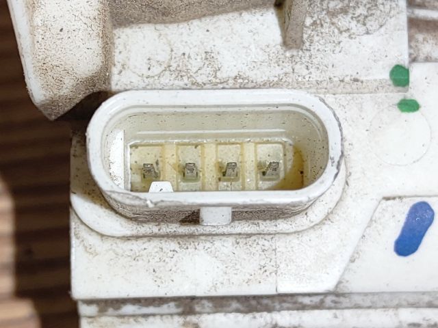 bontott DODGE CALIBER Jobb első Ajtózár