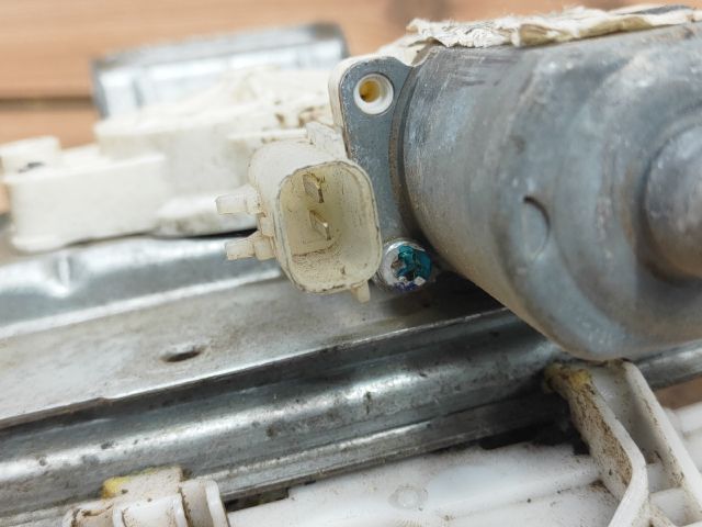 bontott DODGE CALIBER Jobb hátsó Ablakemelő Szerkezet (Elektromos)