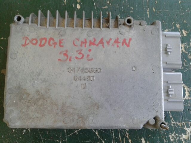 bontott DODGE CARAVAN Motorvezérlő