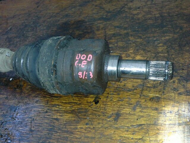 bontott DODGE CARAVAN Bal Féltengely