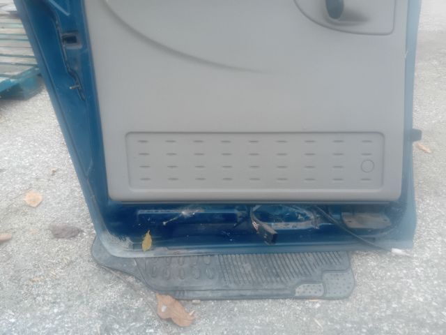 bontott DODGE CARAVAN Bal Tolóajtó (Részeivel)