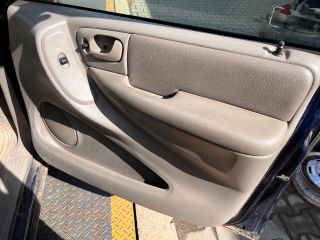 bontott DODGE CARAVAN Csomagtérajtó Kárpit