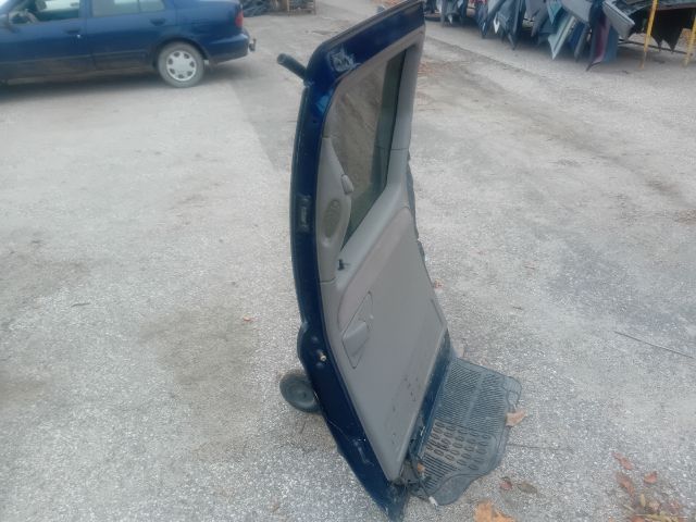 bontott DODGE CARAVAN Jobb Tolóajtó (Részeivel)