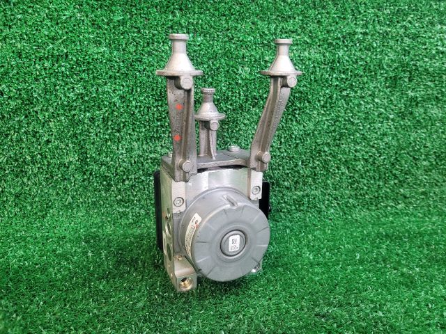 bontott DODGE CHALLENGER ABS Kocka