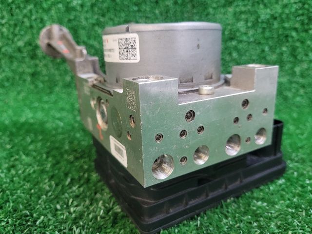 bontott DODGE CHALLENGER ABS Kocka