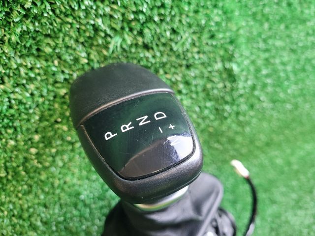 bontott DODGE CHALLENGER Automata Váltókar