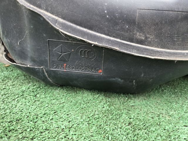 bontott DODGE CHALLENGER Tank