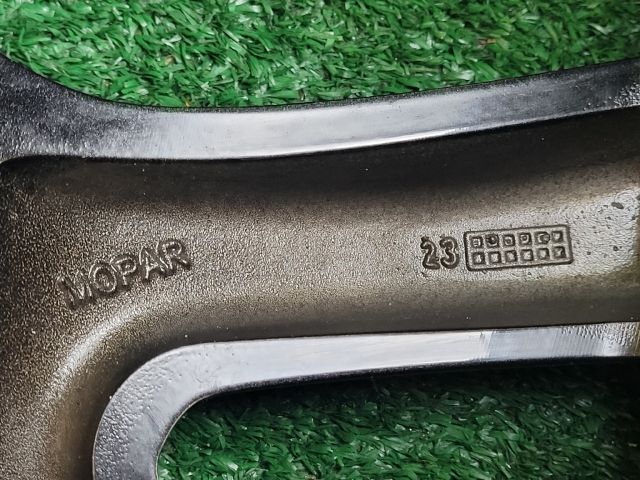 bontott DODGE CHALLENGER Alufelni (1 db)