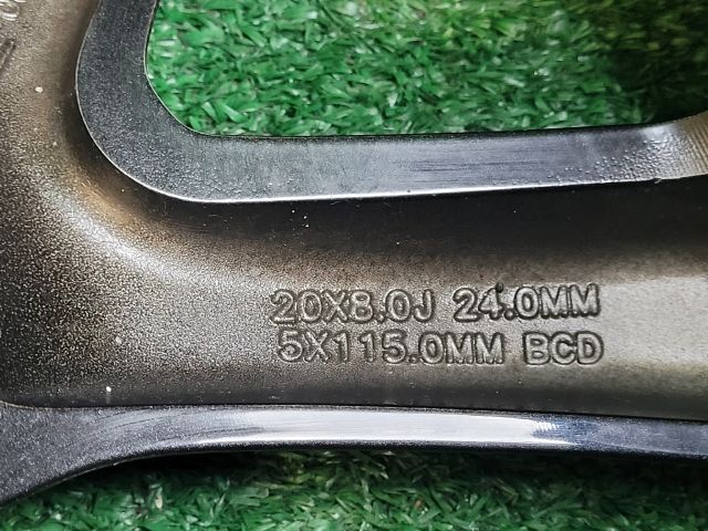 bontott DODGE CHALLENGER Alufelni (1 db)