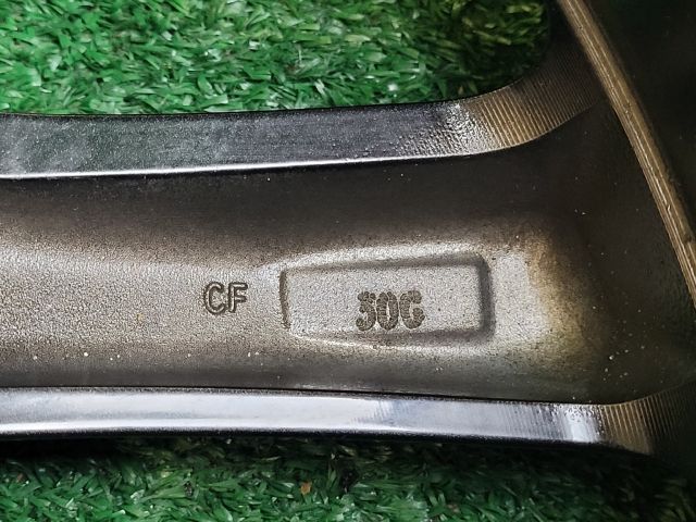 bontott DODGE CHALLENGER Alufelni (1 db)