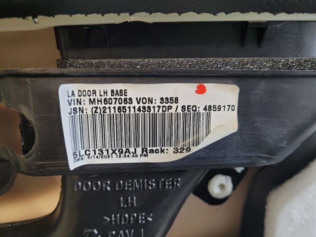 bontott DODGE CHALLENGER Bal első Ajtó Kárpit