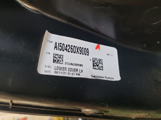 bontott DODGE CHALLENGER Bal első Ajtó Kárpit