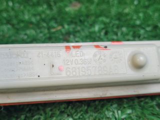 bontott DODGE CHALLENGER Bal első Sárvédő Irányjelző