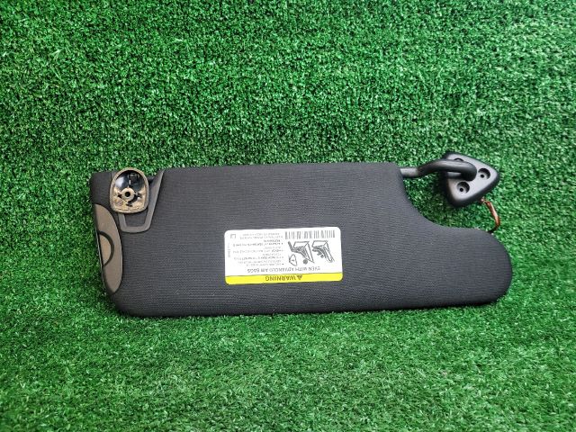 bontott DODGE CHALLENGER Bal Napellenző