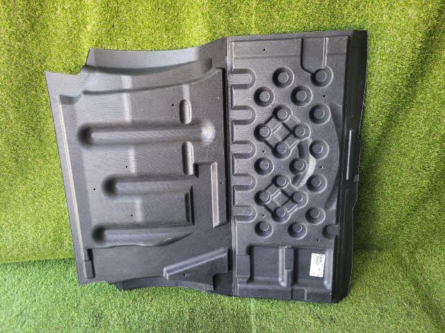 bontott DODGE CHALLENGER Csomagtér Tálca