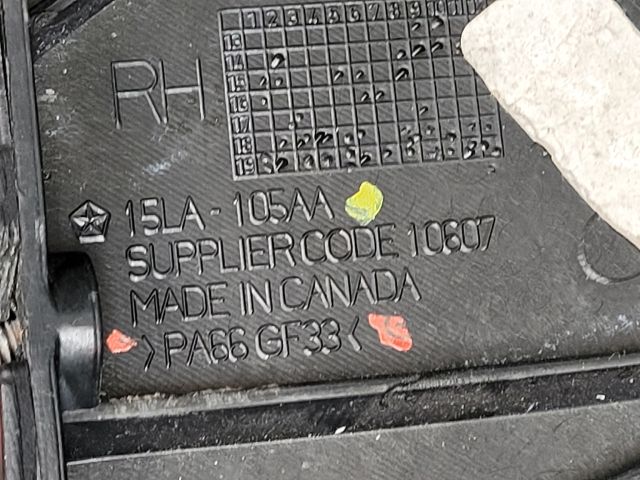 bontott DODGE CHALLENGER Első Lökhárító (Részeivel)