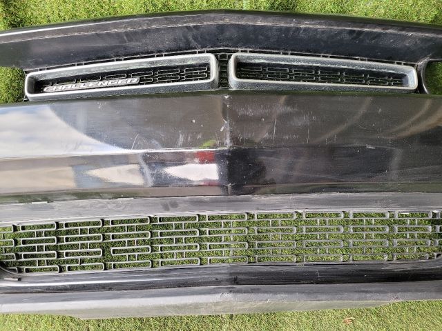 bontott DODGE CHALLENGER Első Lökhárító (Részeivel)