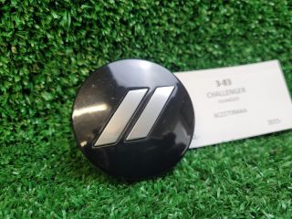 bontott DODGE CHALLENGER Felniközép (1 db)