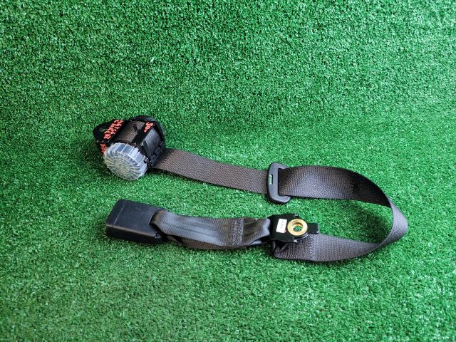 bontott DODGE CHALLENGER Hátsó középső Biztonsági Öv