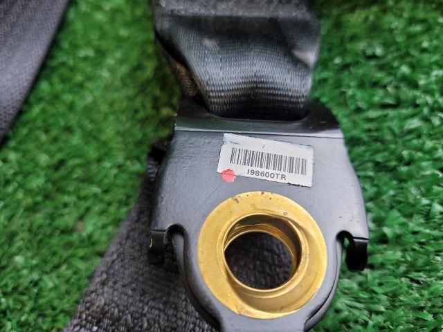 bontott DODGE CHALLENGER Hátsó középső Biztonsági Öv