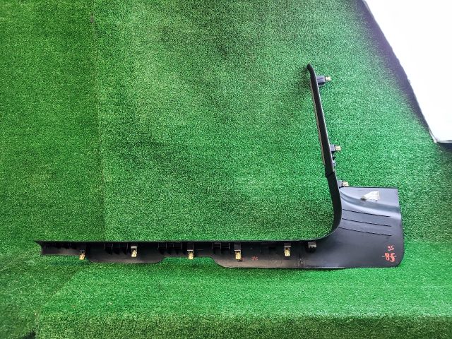 bontott DODGE CHALLENGER Jobb első Belső Küszöb Burkolat