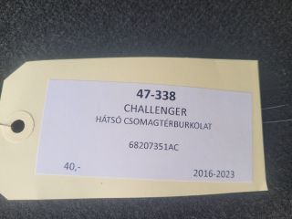 bontott DODGE CHALLENGER Jobb hátsó Csomagtér Burkolat (Műanyag)