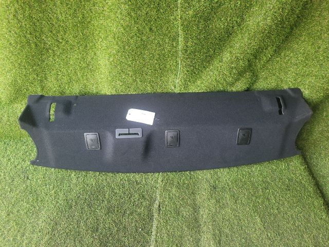 bontott DODGE CHALLENGER Jobb hátsó Csomagtér Burkolat (Műanyag)