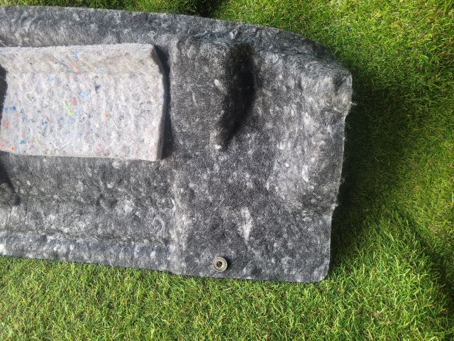 bontott DODGE CHALLENGER Jobb hátsó Csomagtér Burkolat (Műanyag)