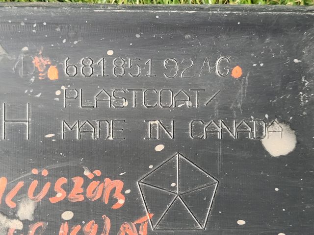 bontott DODGE CHALLENGER Jobb Küszöb Légterelő