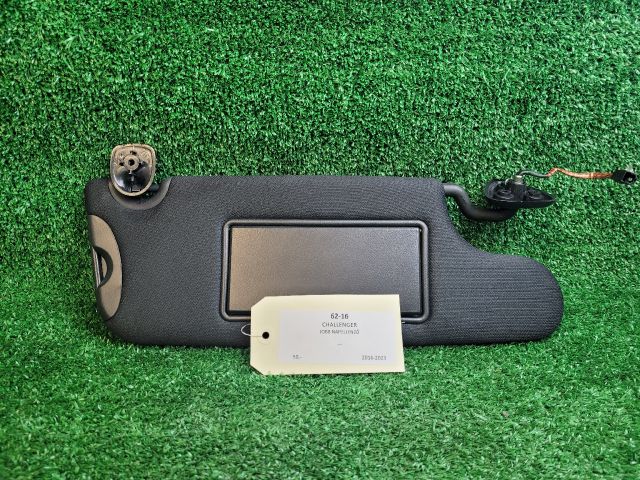 bontott DODGE CHALLENGER Jobb Napellenző